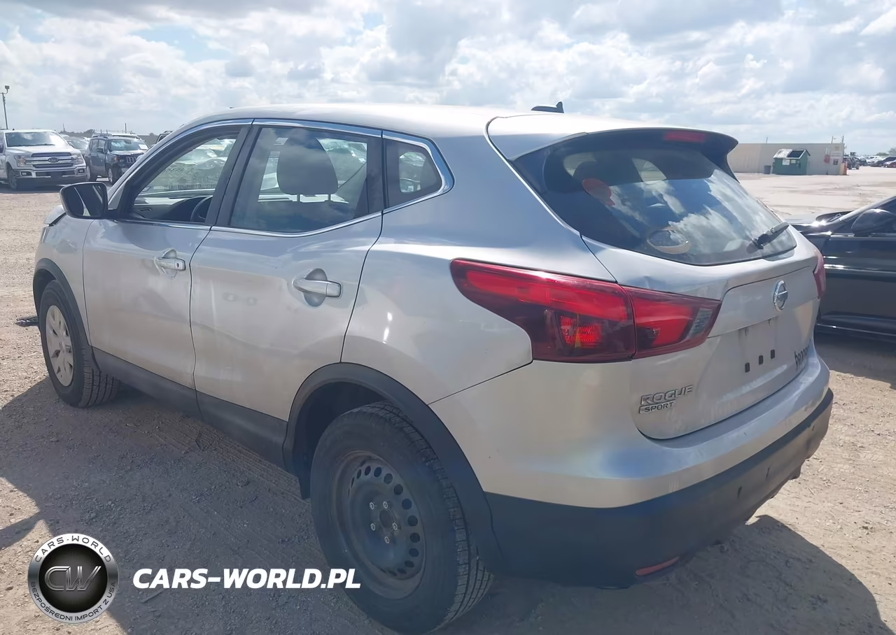 2019 Nissan Rogue Sport S VIN:JN1BJ1CPXKW525820 - 3
