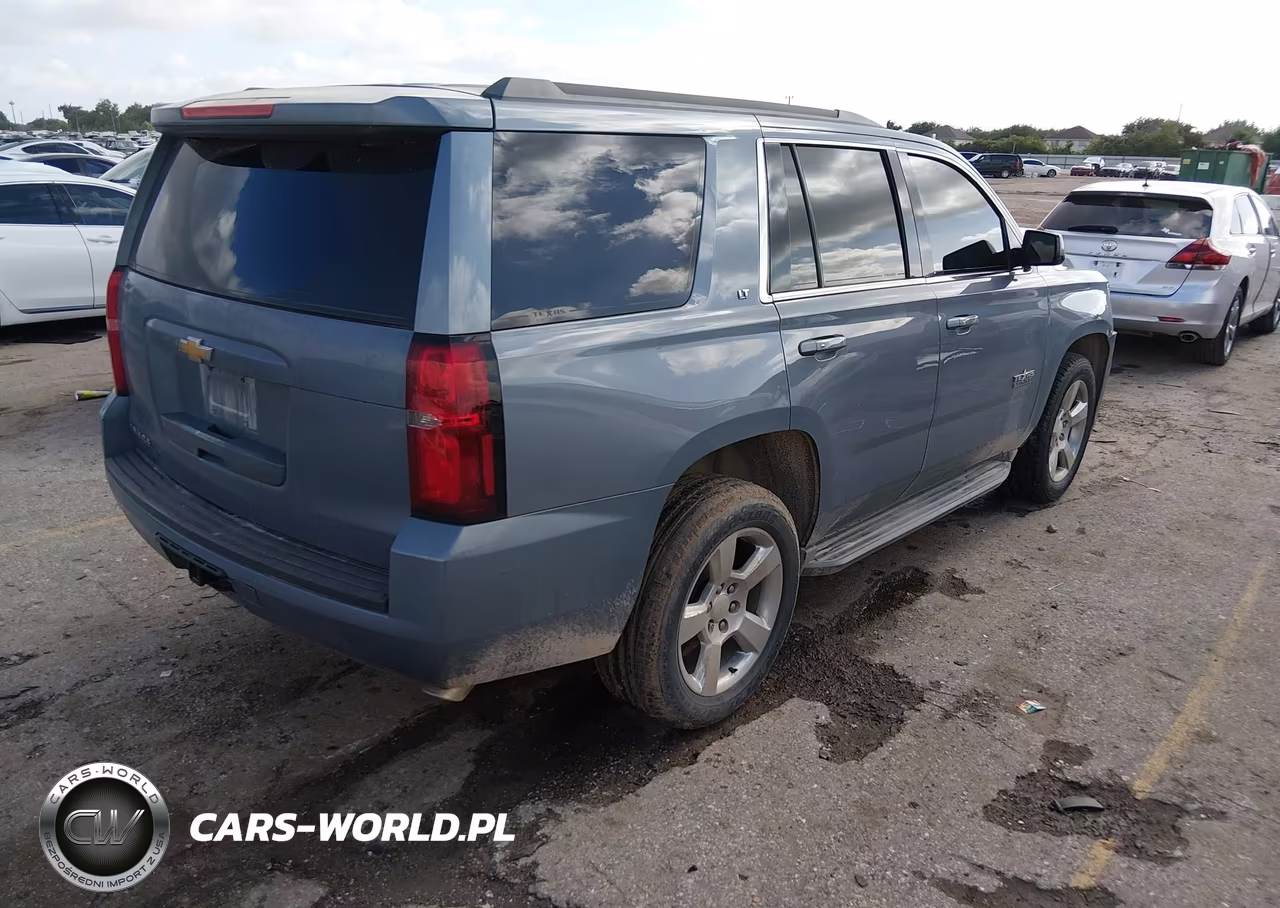 2015 Chevrolet Tahoe Lt VIN:1GNSCBKC4FR620655 - 4