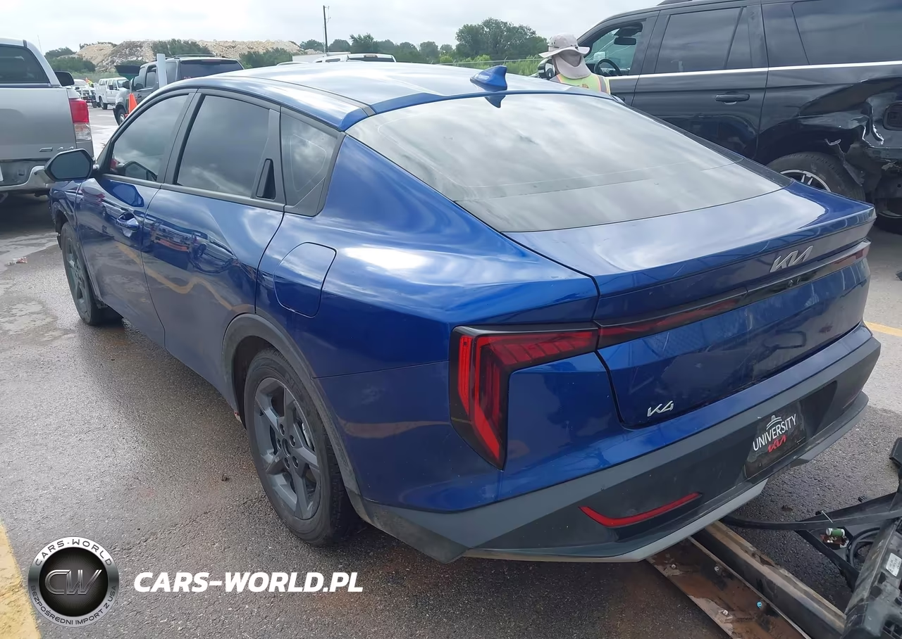 2025 Kia K4 Lxs VIN:3KPFT4DE5SE177829 - 3