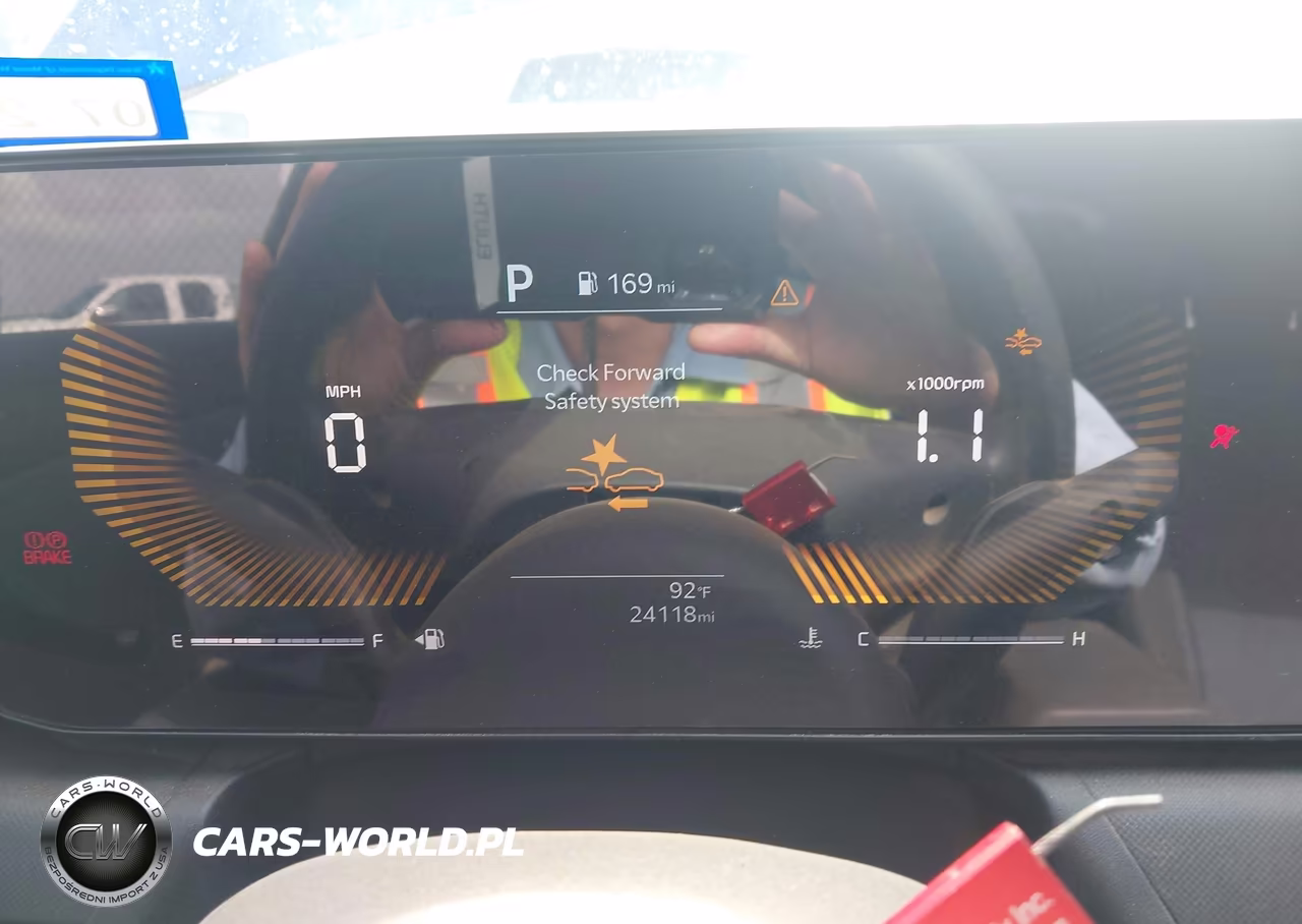 2025 Kia K4 Lxs VIN:3KPFT4DE5SE177829 - 7
