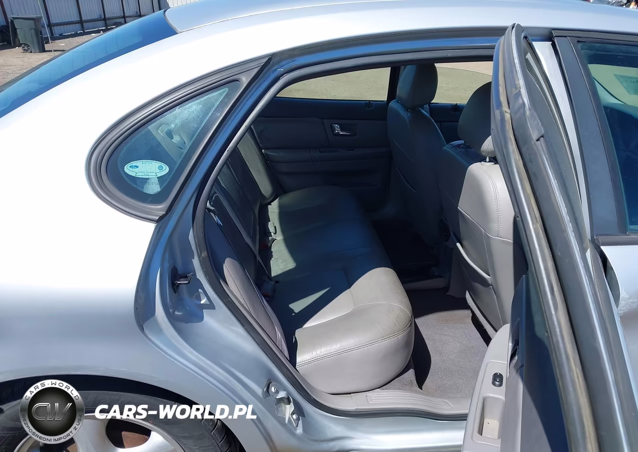 2002 Ford Taurus Ses VIN:1FAFP552X2G236877 - 8