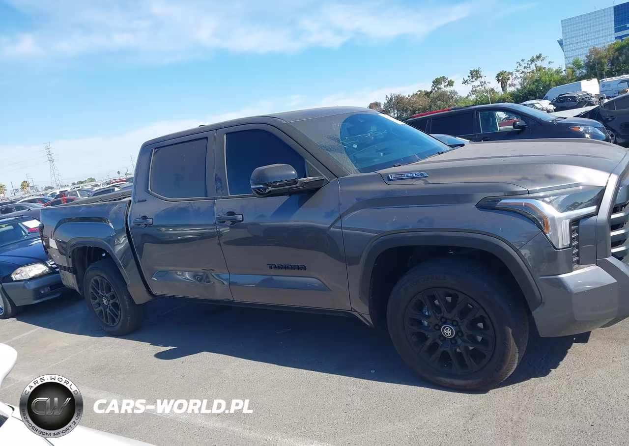 2025 Toyota Tundra Hybrid Limited Crewmax 6.4' Bed VIN:5TFWC5DB7SX102111 - 13