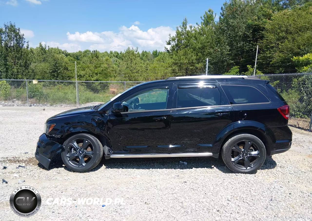 2018 Dodge Journey Crossroad VIN:3C4PDCGG9JT378300 - 14