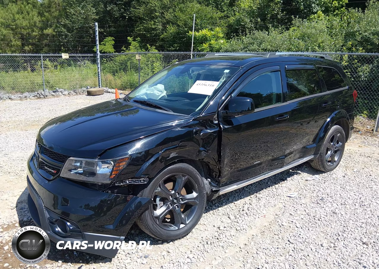 2018 Dodge Journey Crossroad VIN:3C4PDCGG9JT378300 - 2