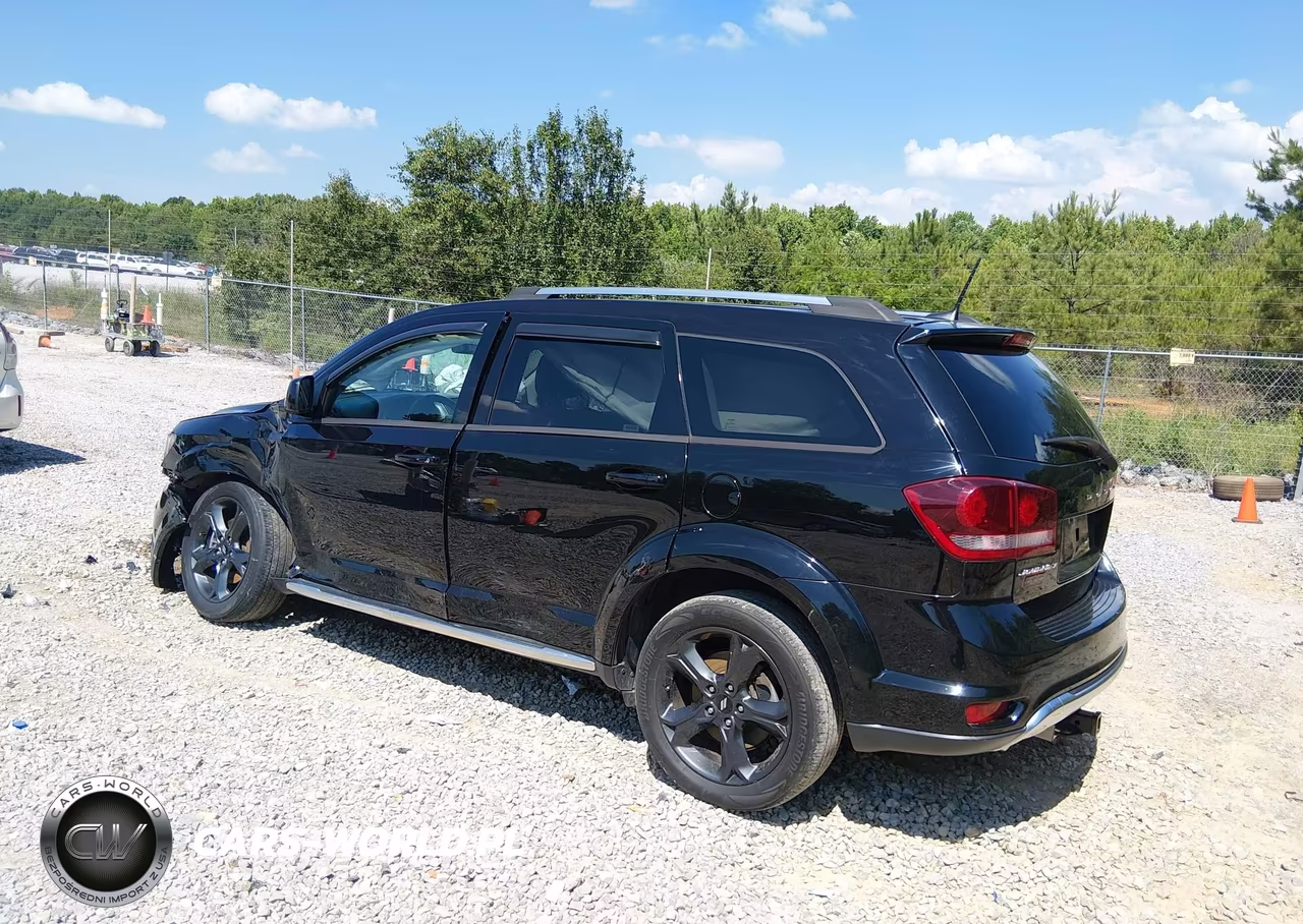 2018 Dodge Journey Crossroad VIN:3C4PDCGG9JT378300 - 3