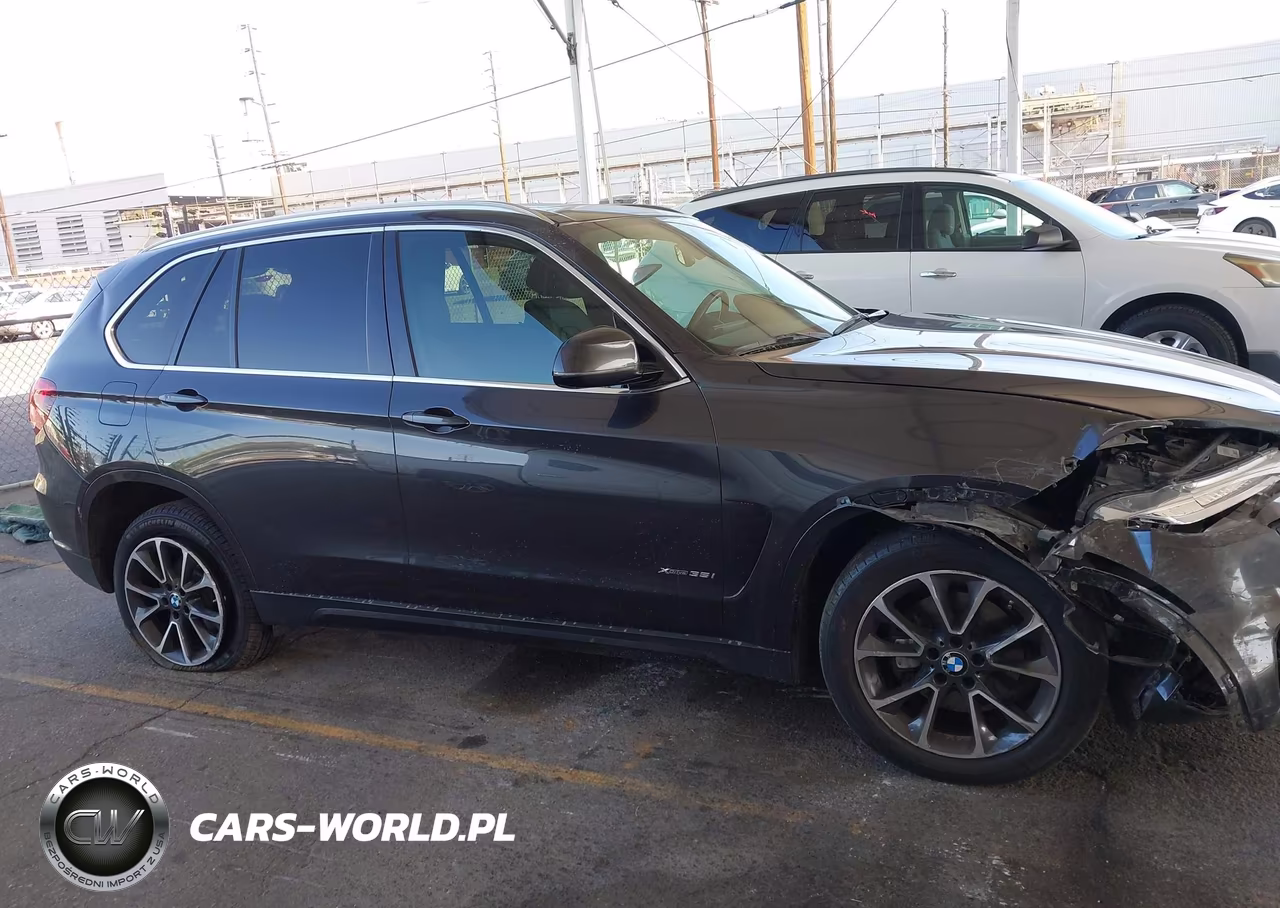 2017 BMW X5 xDrive35I VIN:5UXKR0C34H0V76222 - 13