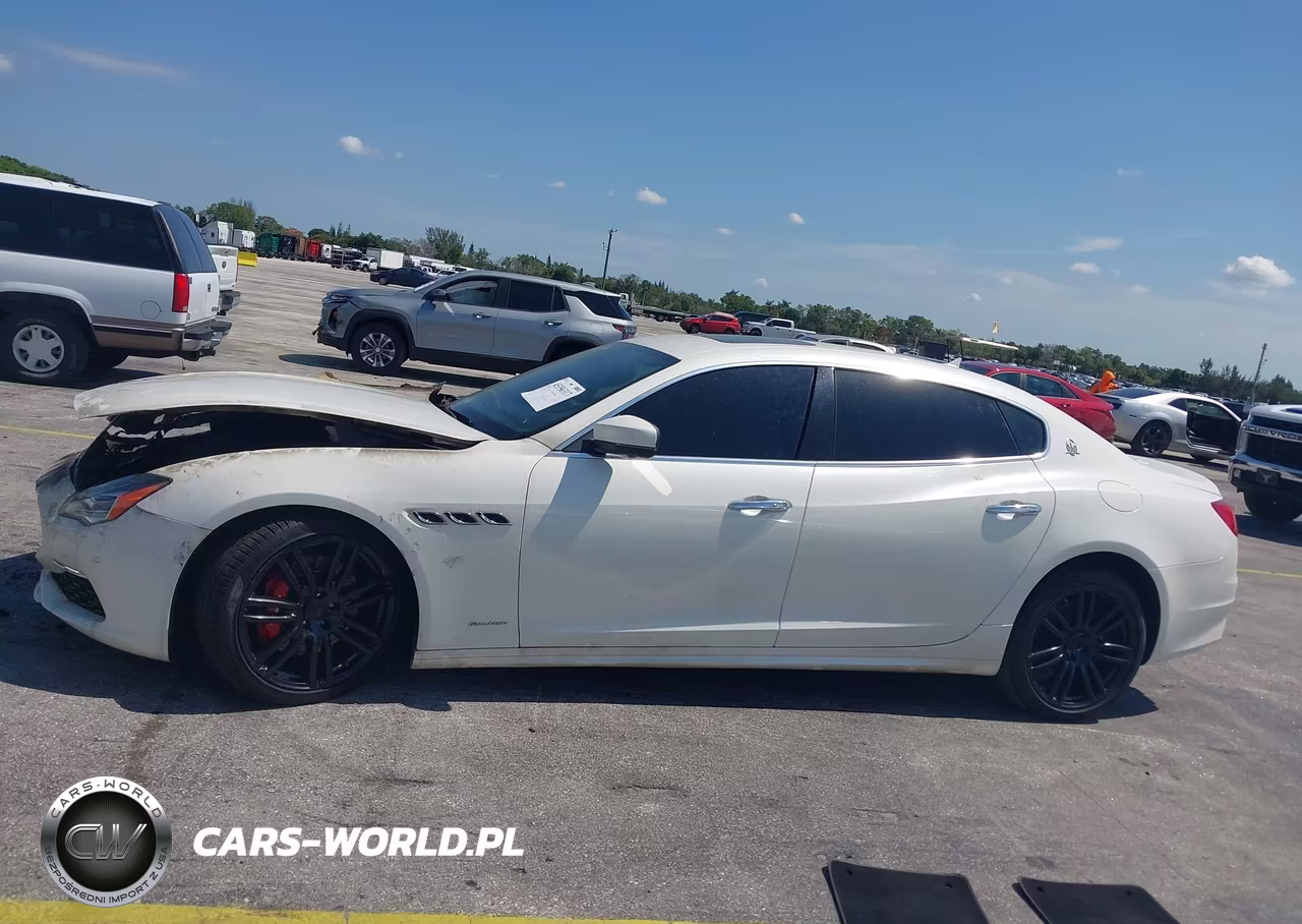 2018 Maserati Quattroporte S Q4 Granlusso VIN:ZAM56YRL0J1278212 - 14