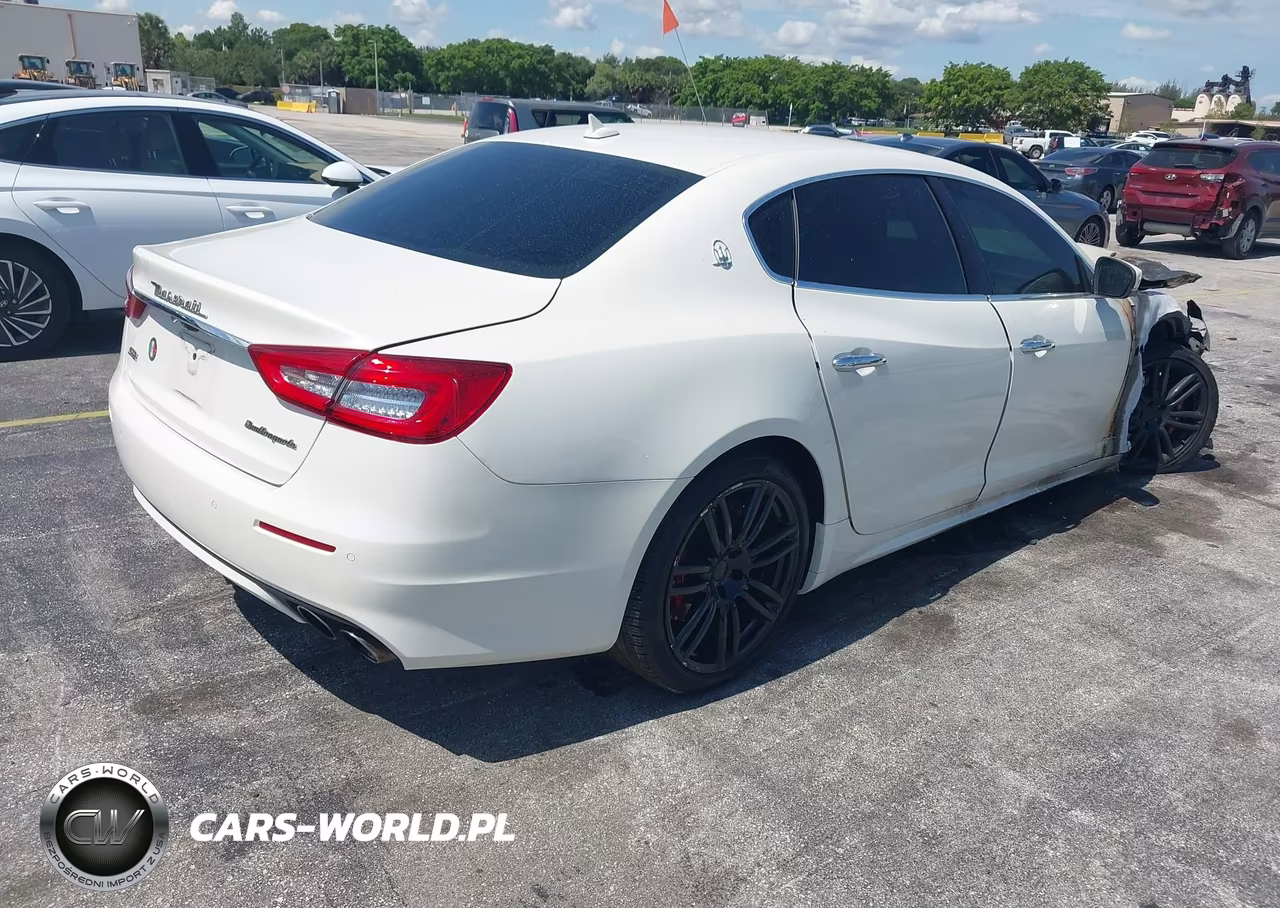 2018 Maserati Quattroporte S Q4 Granlusso VIN:ZAM56YRL0J1278212 - 4
