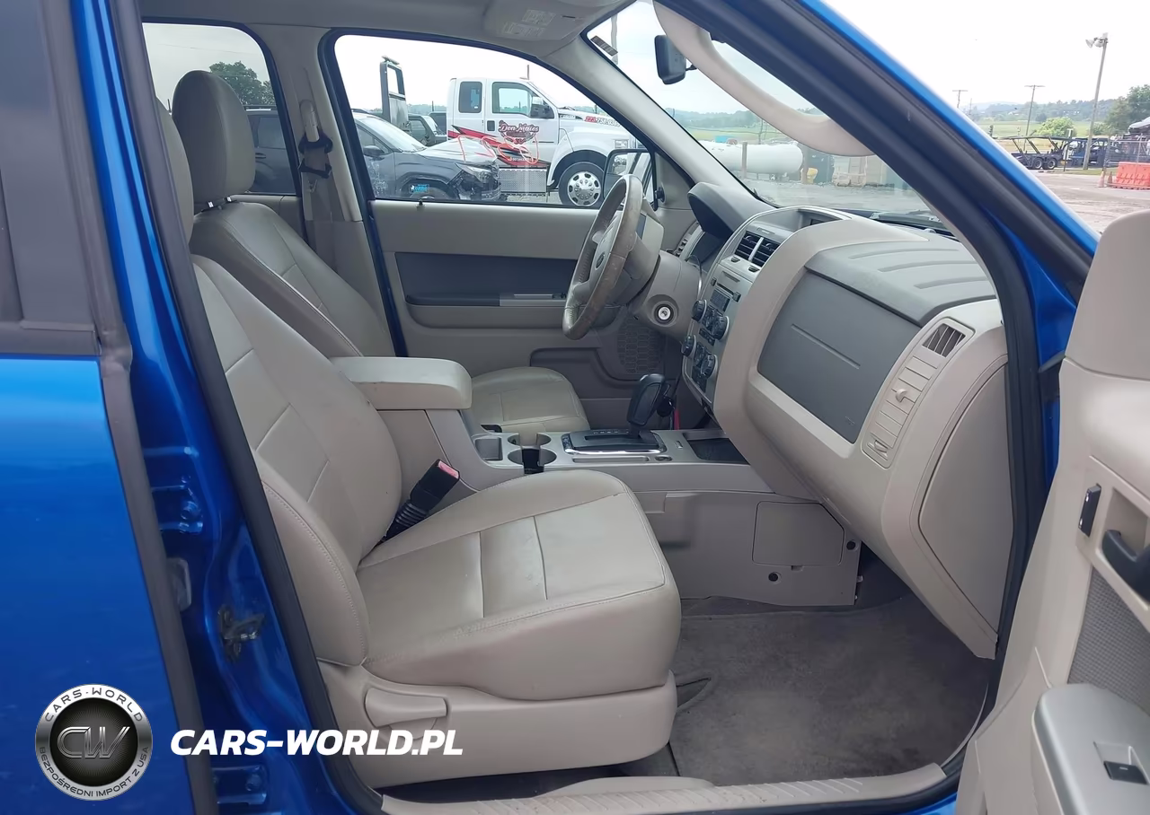 2011 Ford Escape Xlt VIN:1FMCU9D70BKB18260 - 5