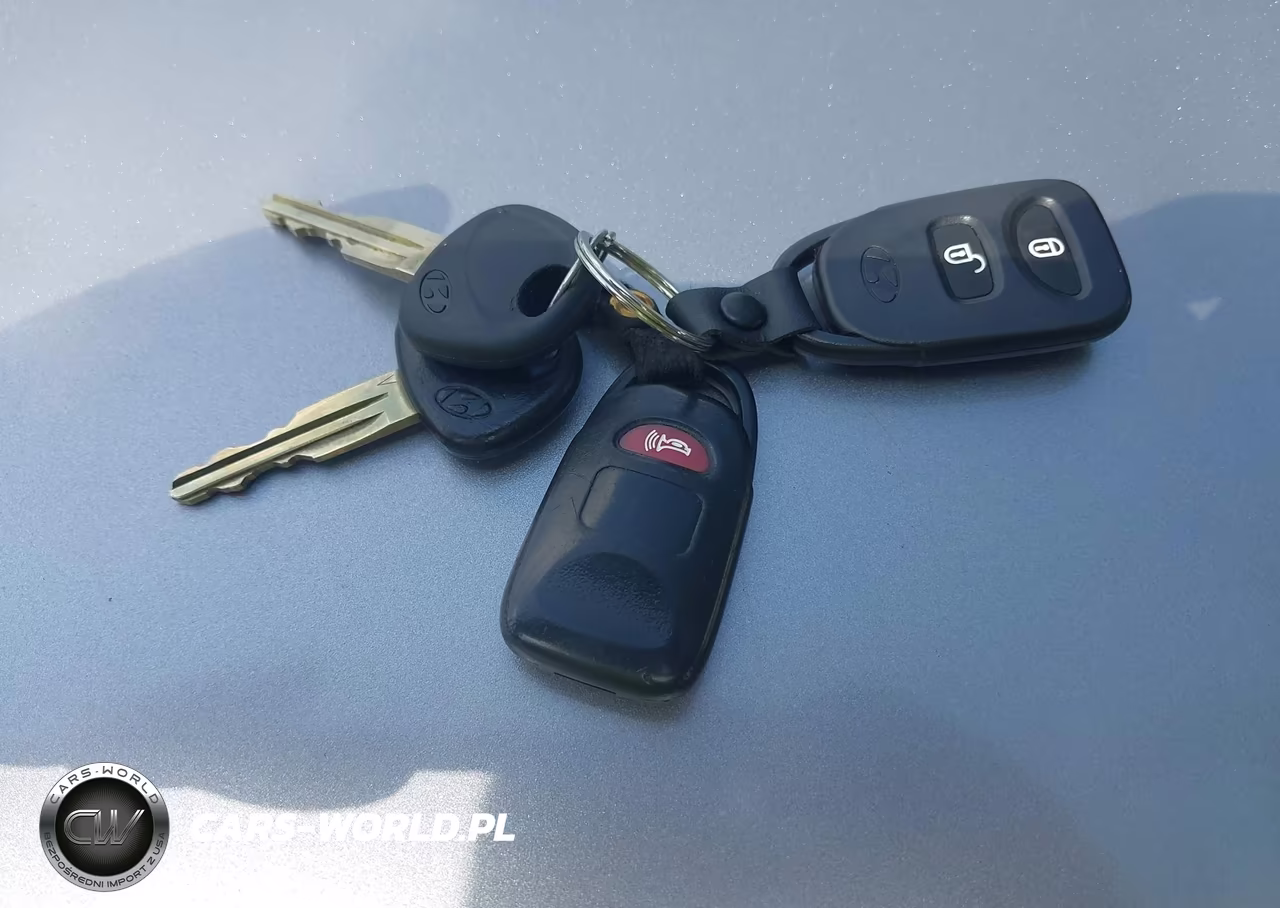 2011 Hyundai Accent Se VIN:KMHCN3AC3BU188366 - 11