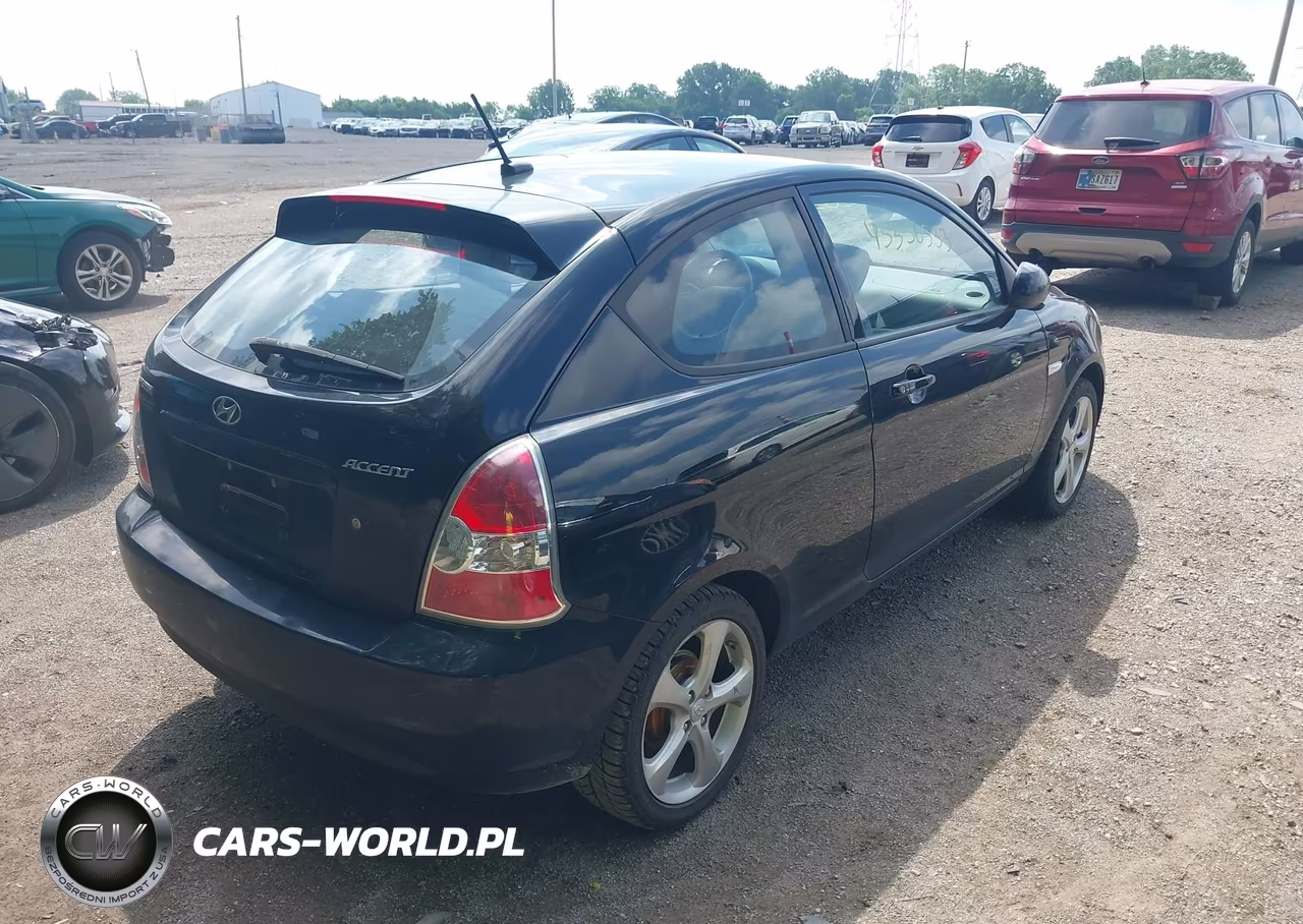 2011 Hyundai Accent Se VIN:KMHCN3AC3BU188366 - 4