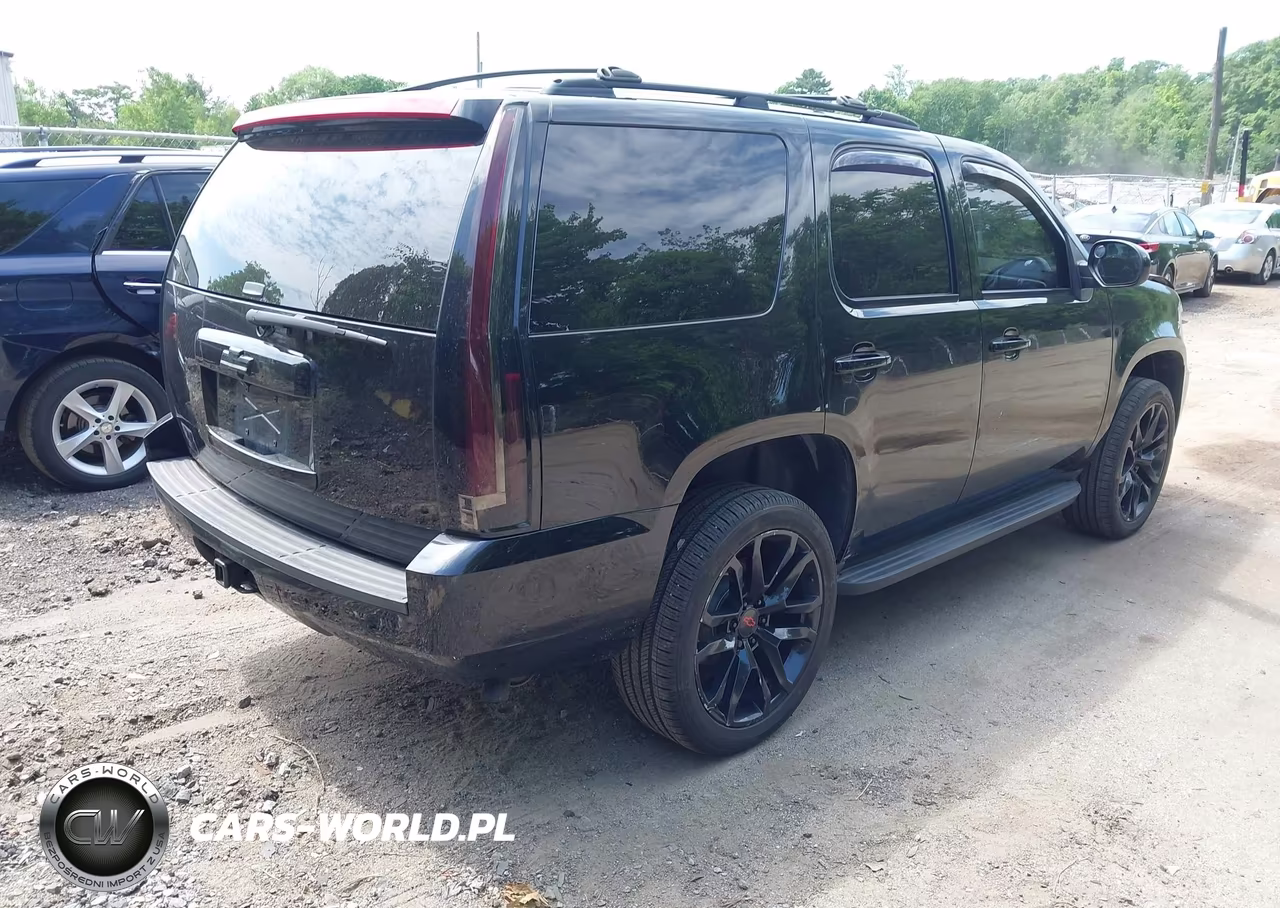 2008 Chevrolet Tahoe Lt VIN:1GNFK13088J193212 - 4