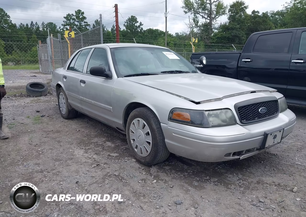 2010 Ford Crown Victoria Police-Police Interceptor
