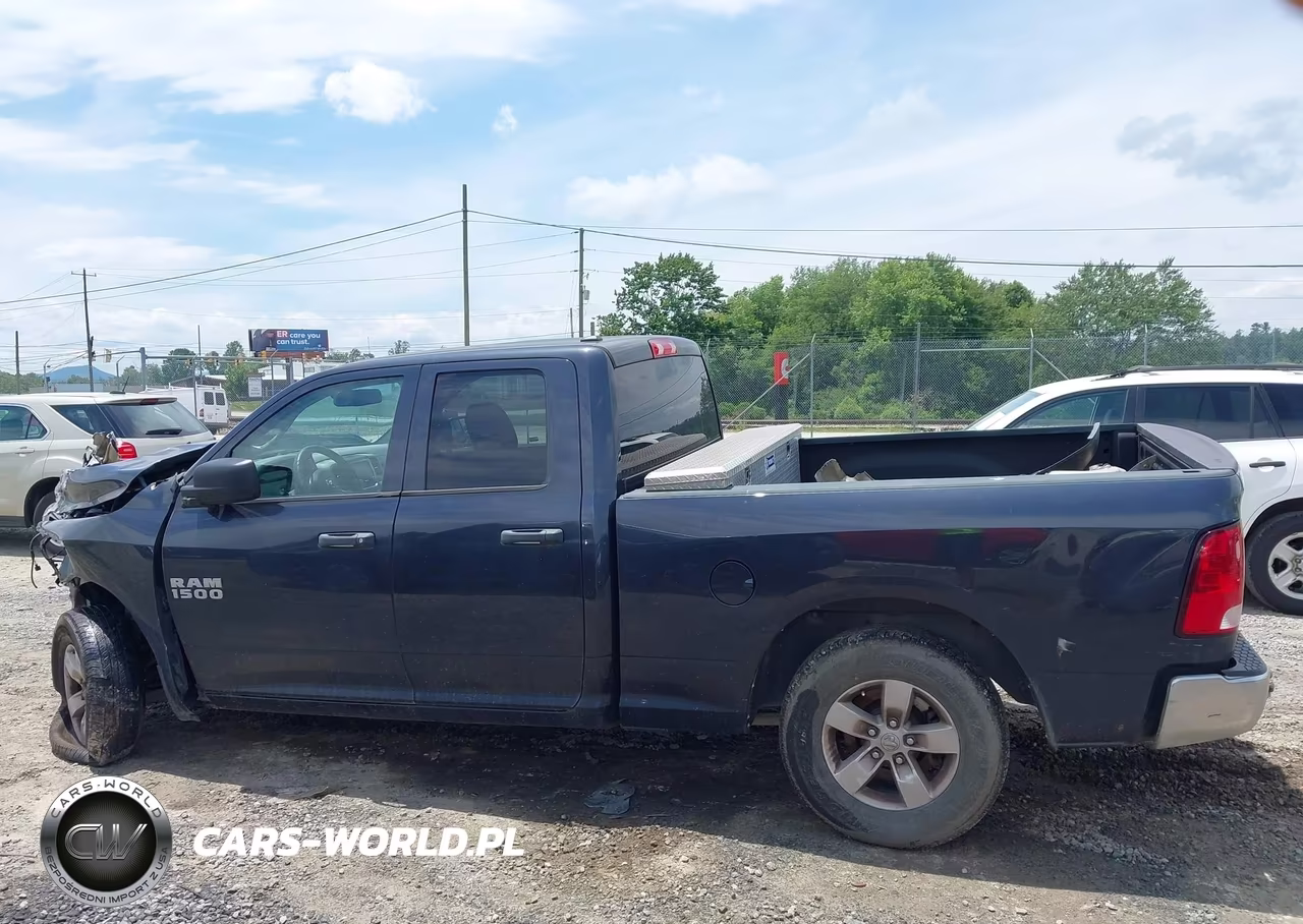 2018 Ram 1500 Tradesman 4X2 6'4 Box VIN:1C6RR6FG5JS299390 - 14