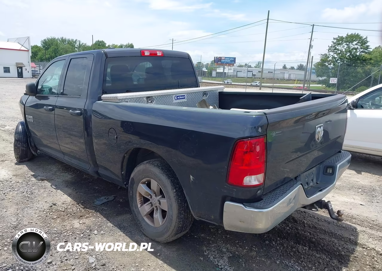 2018 Ram 1500 Tradesman 4X2 6'4 Box VIN:1C6RR6FG5JS299390 - 3