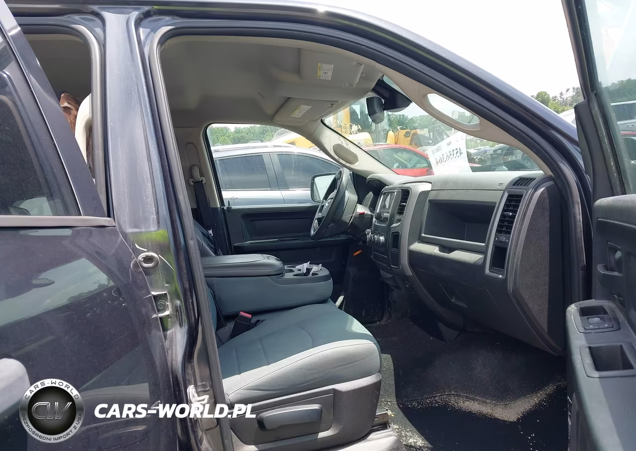 2018 Ram 1500 Tradesman 4X2 6'4 Box VIN:1C6RR6FG5JS299390 - 5