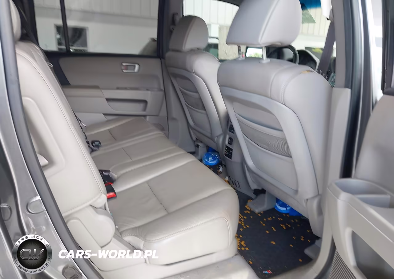 2011 Honda Pilot Ex-L VIN:5FNYF3H61BB046243 - 8