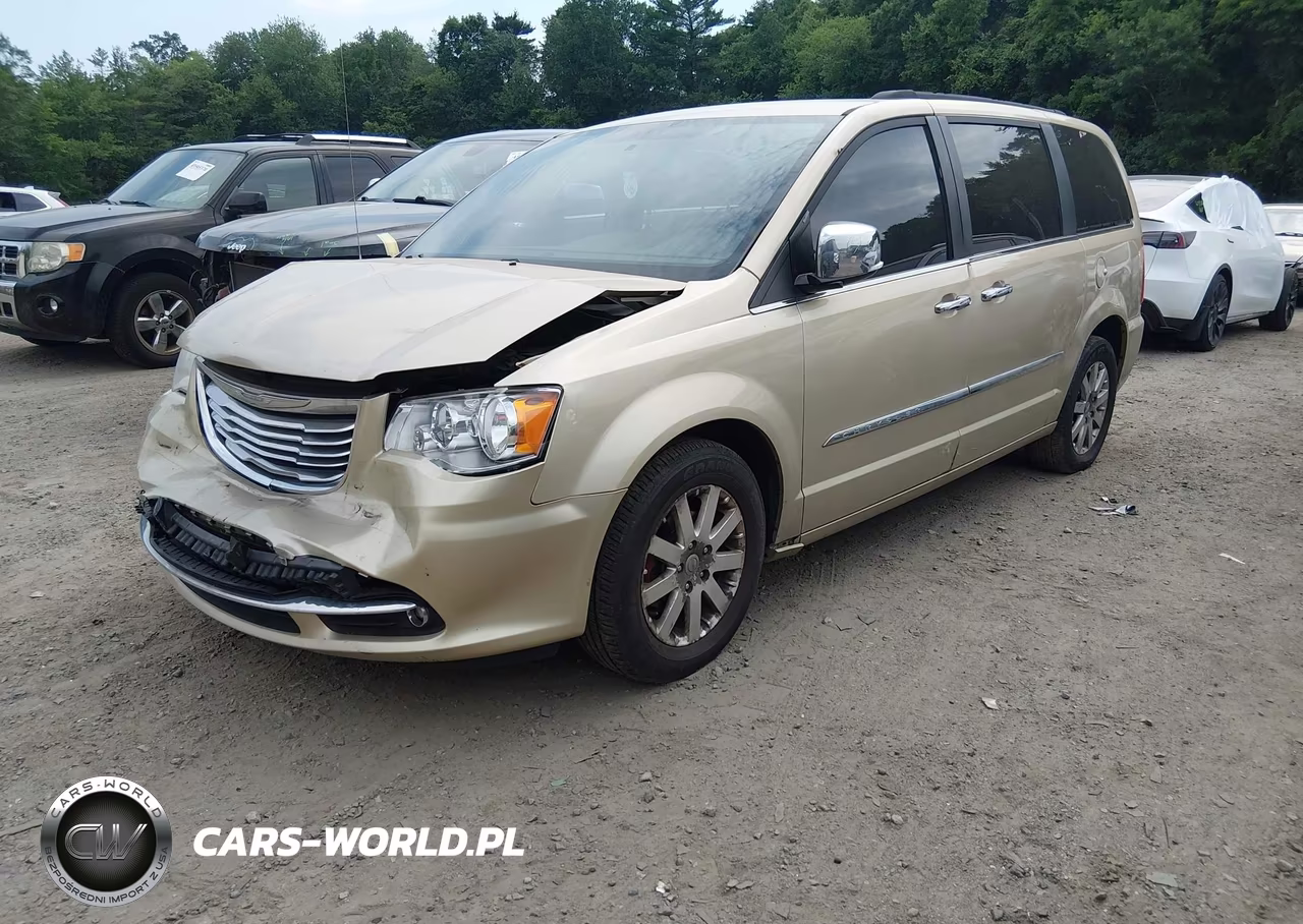 2011 Chrysler Town & Country Touring-L VIN:2A4RR8DG2BR635002 - 2