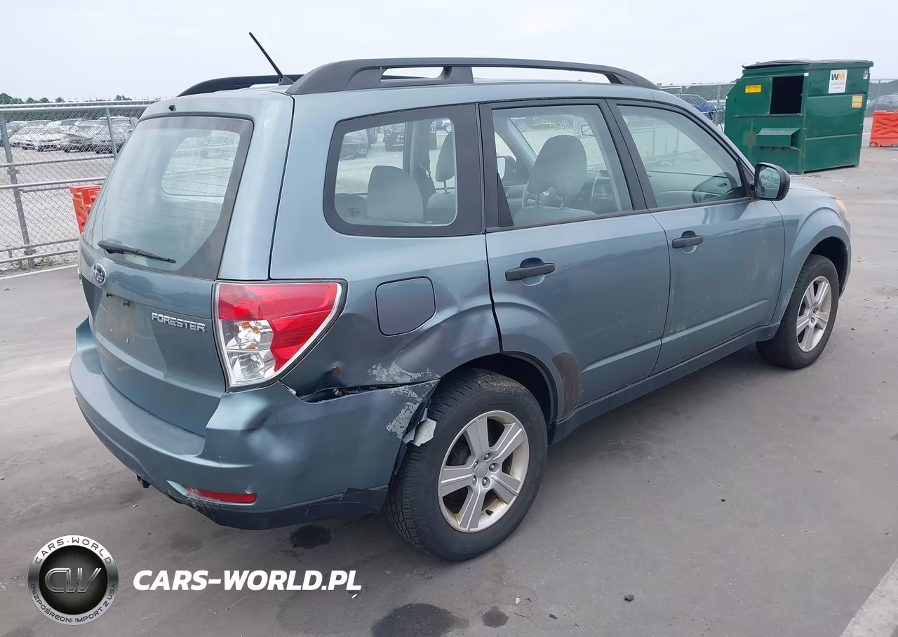 2011 Subaru Forester 2.5X VIN:JF2SHBBC1BG725493 - 4