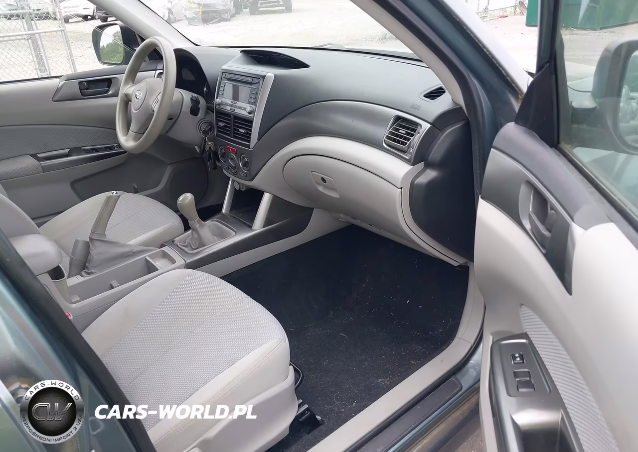 2011 Subaru Forester 2.5X VIN:JF2SHBBC1BG725493 - 5