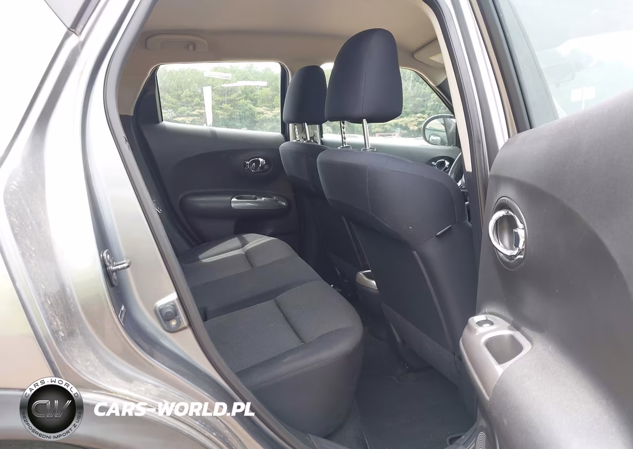 2011 Nissan Juke S VIN:JN8AF5MR5BT010229 - 8
