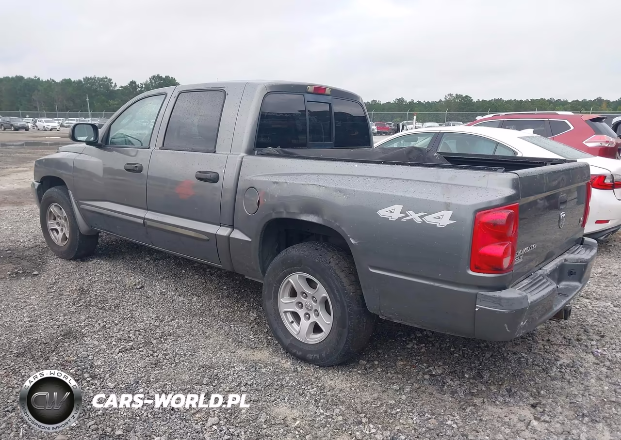 2005 Dodge Dakota Slt VIN:1D7HW48N15S209760 - 3