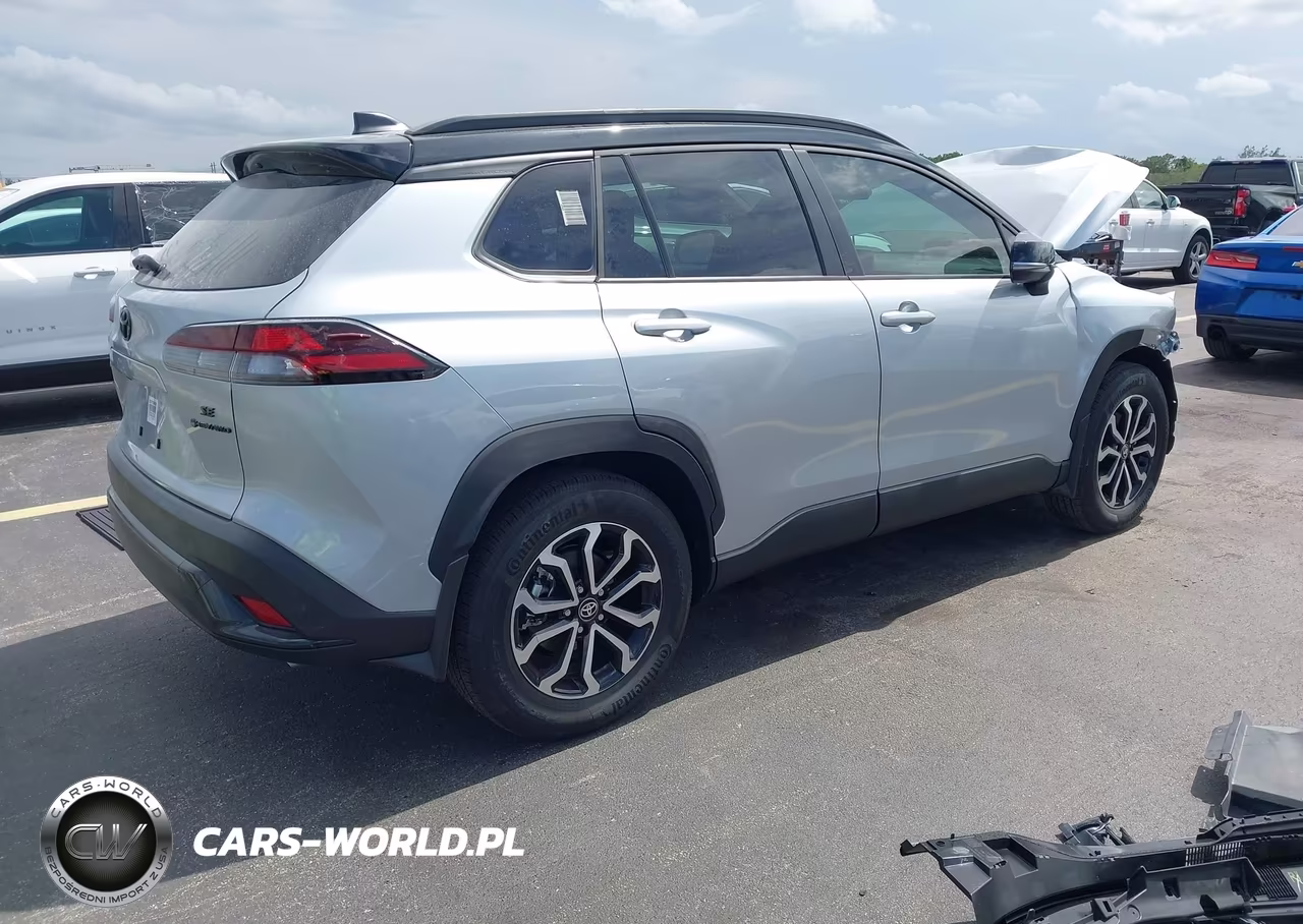 2026 Toyota Corolla Cross Hybrid Se VIN:7MUFBABGXTV108976 - 4