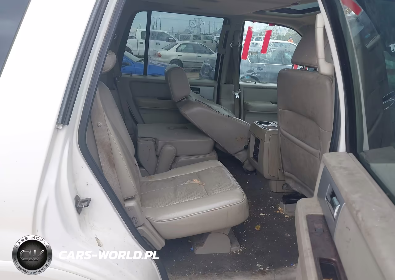 2008 Ford Expedition Limited VIN:1FMFU19558LA25680 - 8