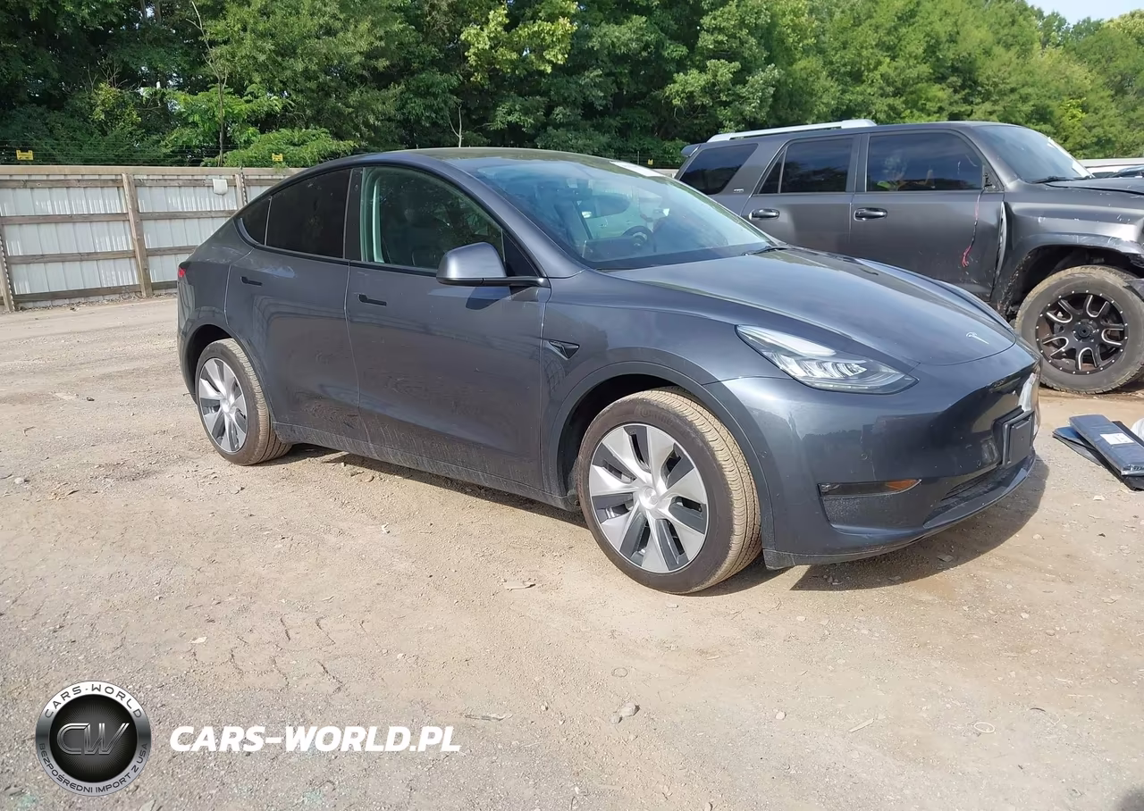 2021 Tesla Model Y Long Range Dual Motor All-Wheel Drive – zdjęcie 1 z 18