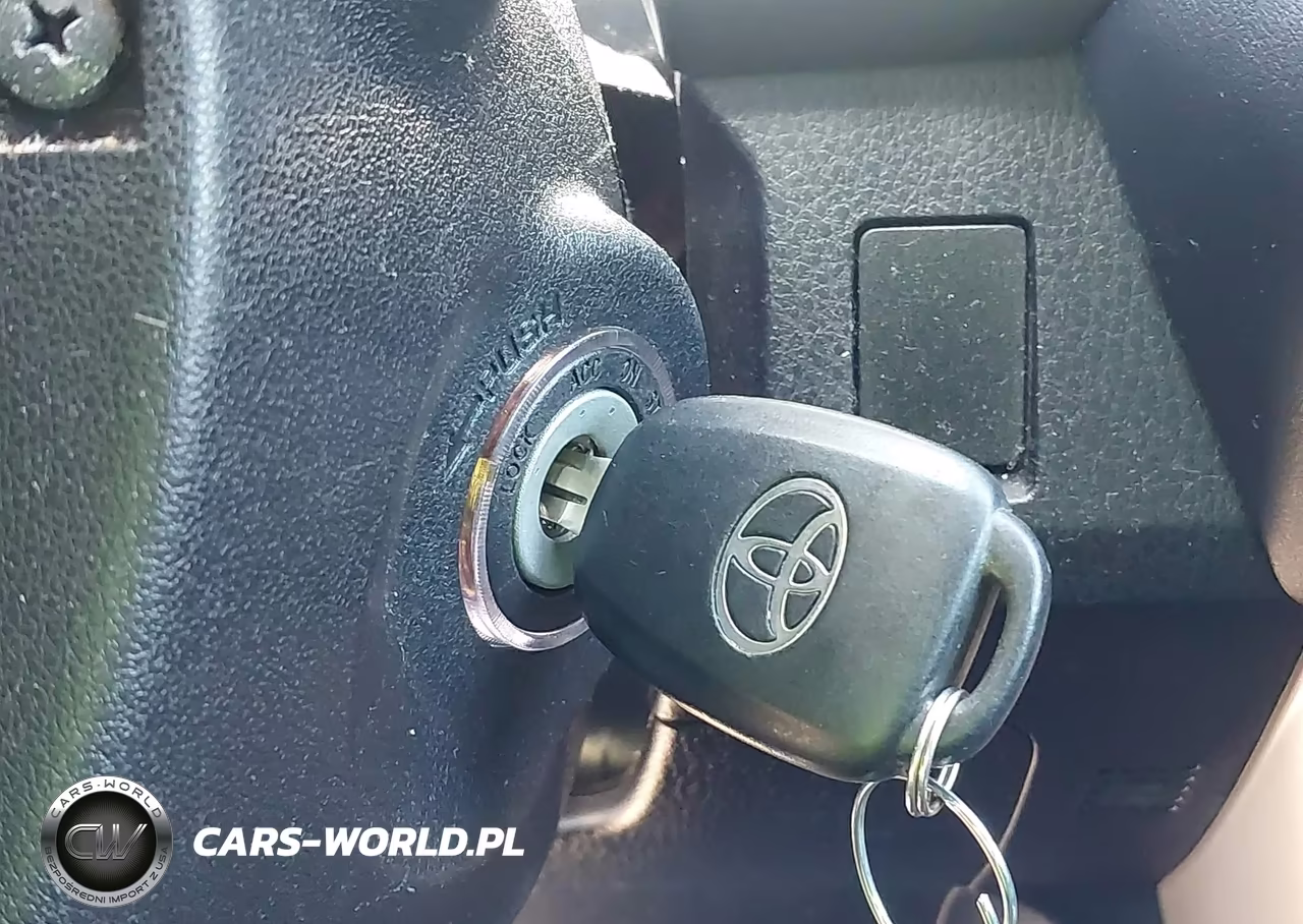 2017 Toyota Rav4 Xle VIN:2T3RFREV0HW579254 - 11