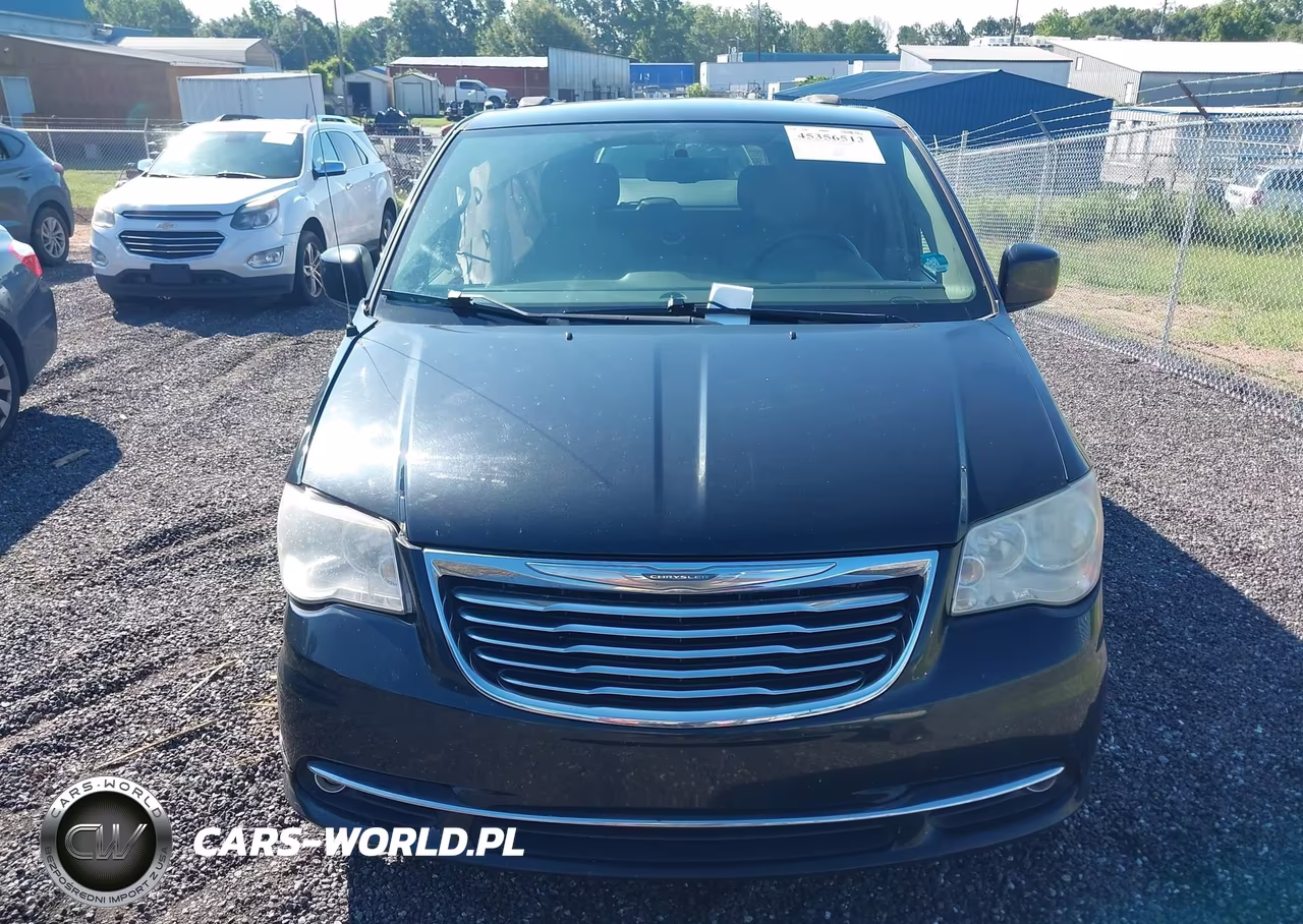 2015 Chrysler Town & Country Touring VIN:2C4RC1BG2FR513411 - 12