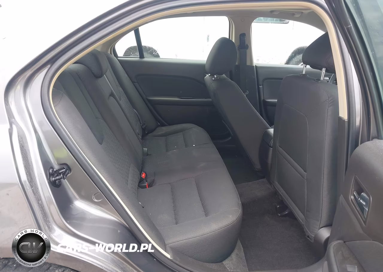 2011 Ford Fusion Se VIN:3FAHP0HA7BR199942 - 8