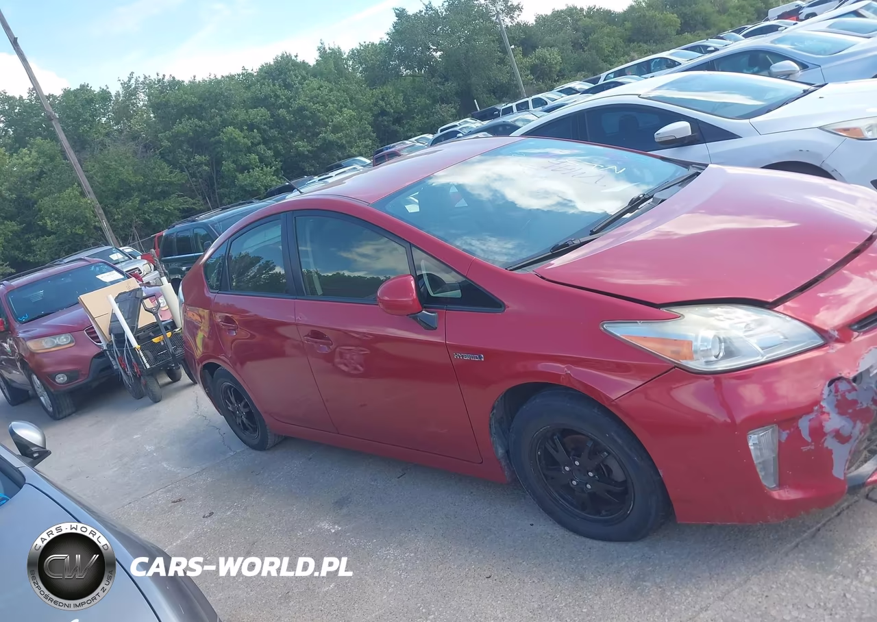2014 Toyota Prius Three VIN:JTDKN3DU1E0359616 - 13