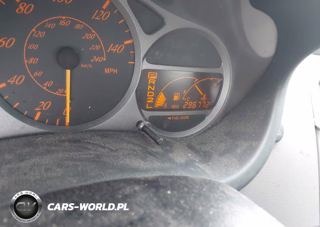 2002 Toyota Celica Gt VIN:JTDDR32T320127585 - 7