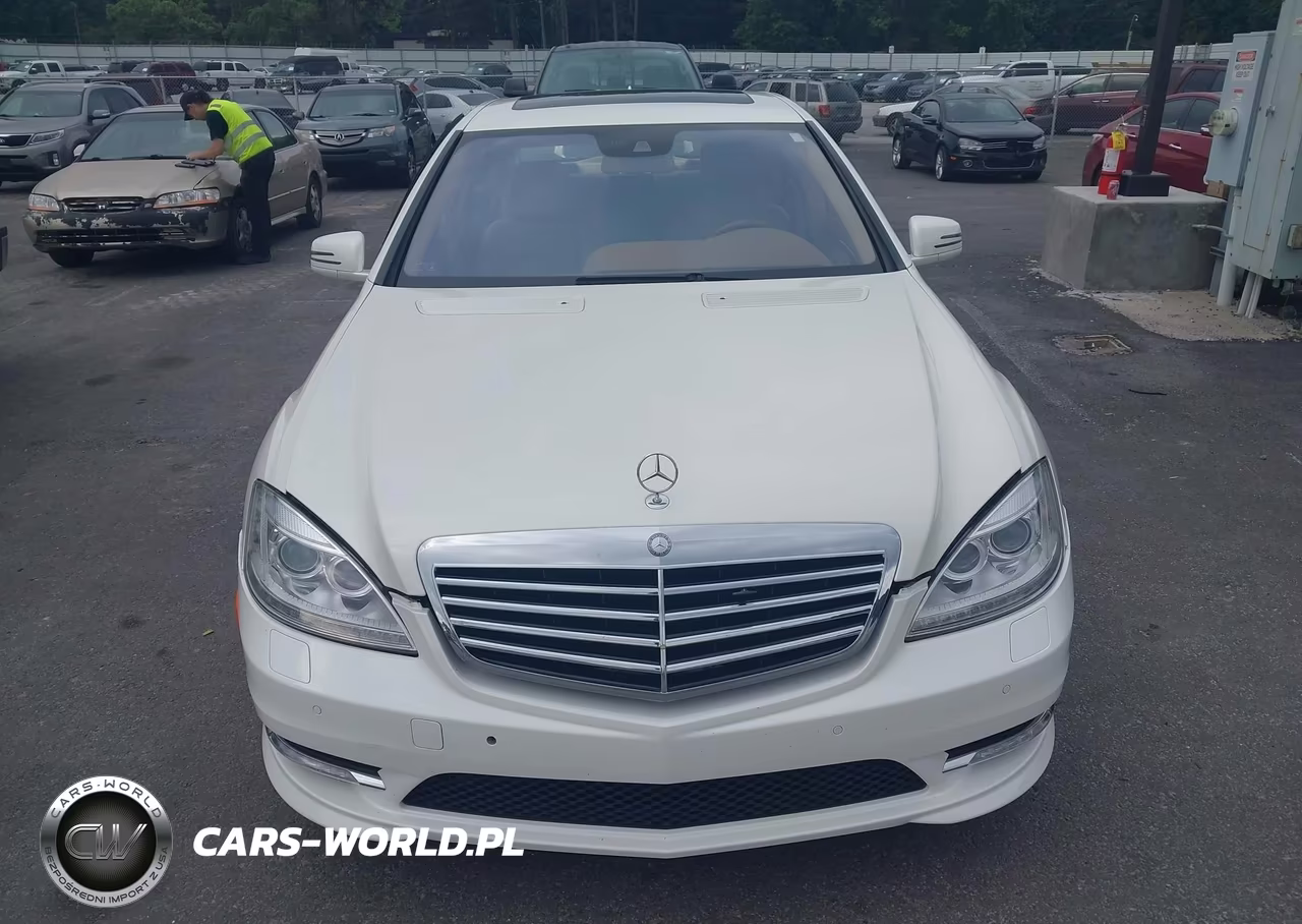 2011 Mercedes-Benz S 550 VIN:WDDNG7BB9BA402059 - 12