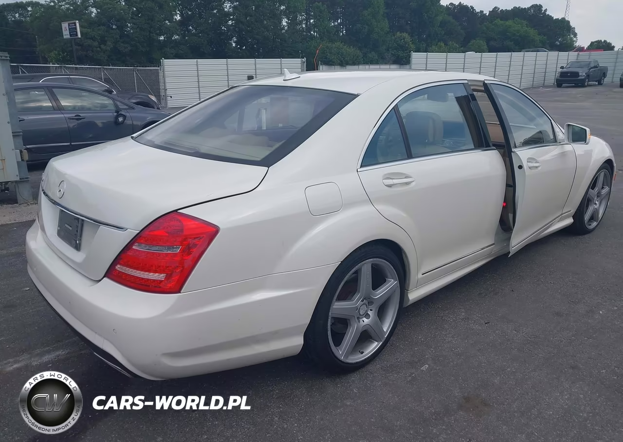 2011 Mercedes-Benz S 550 VIN:WDDNG7BB9BA402059 - 4