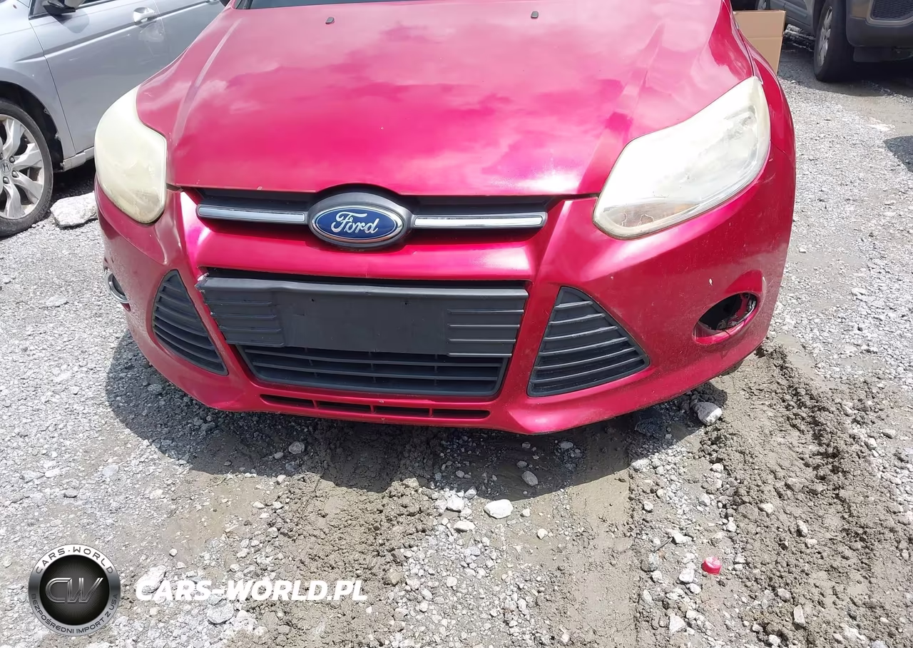 2012 Ford Focus Se VIN:1FAHP3F20CL160347 - 6