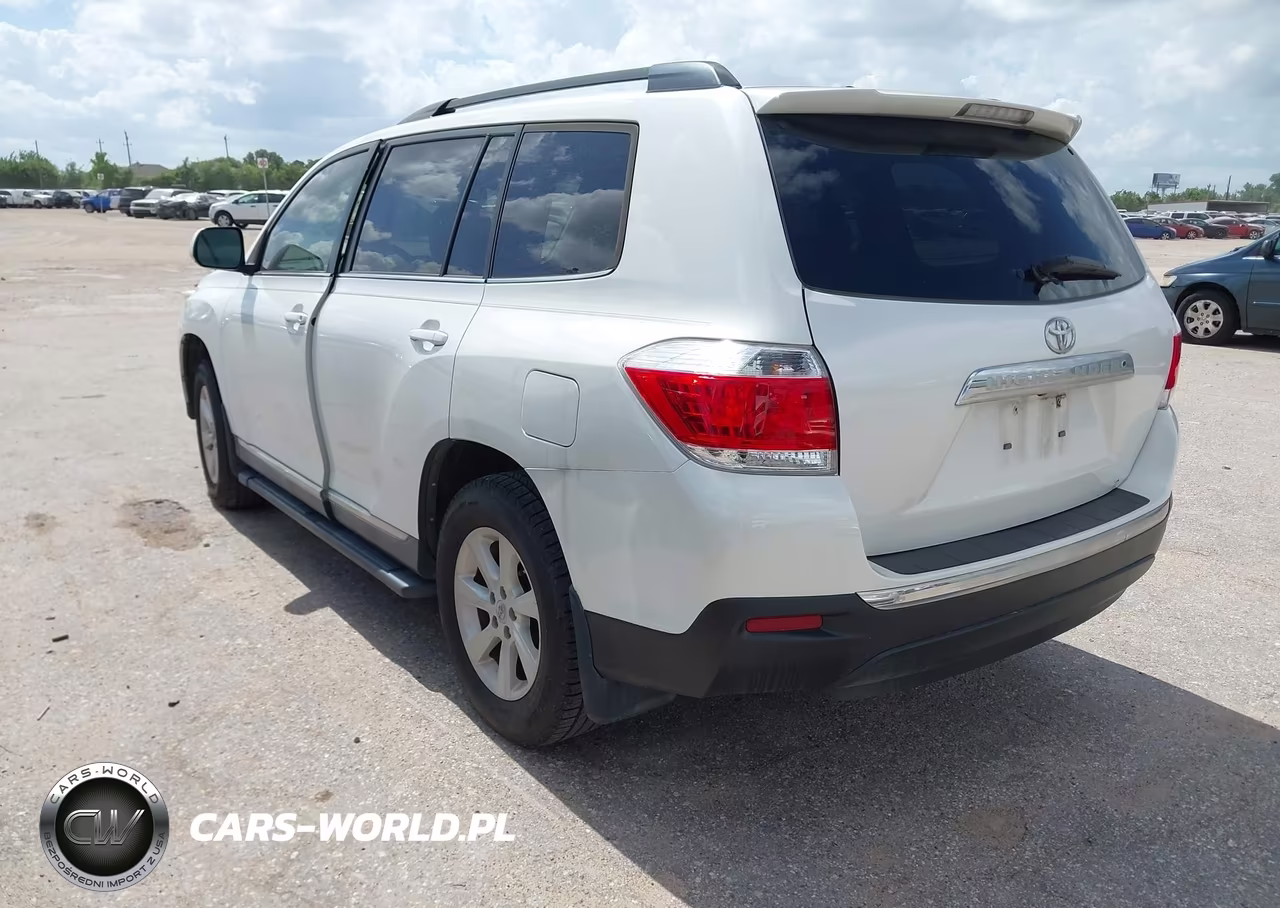 2011 Toyota Highlander Se V6 VIN:5TDZK3EH9BS032544 - 3