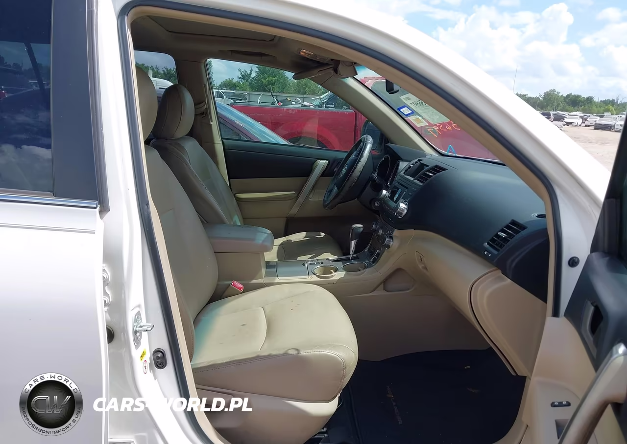 2011 Toyota Highlander Se V6 VIN:5TDZK3EH9BS032544 - 5