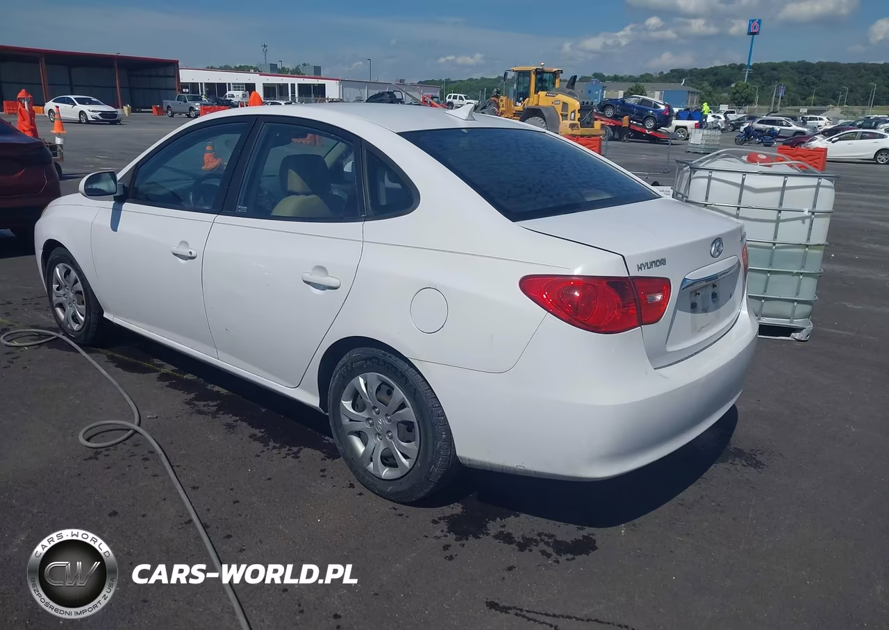 2010 Hyundai Elantra Gls VIN:KMHDU4AD8AU865643 - 3