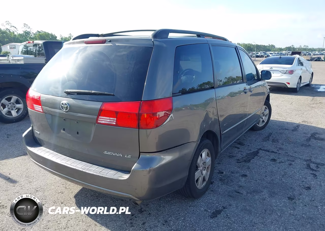 2004 Toyota Sienna Le VIN:5TDZA23CX4S022631 - 4