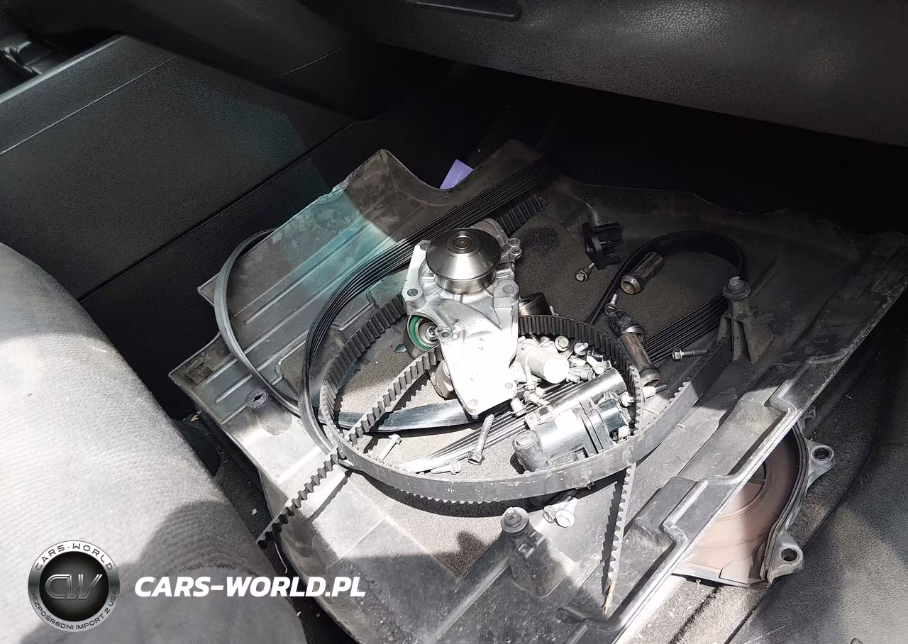 2010 Honda Pilot Lx VIN:5FNYF3H23AB001672 - 12