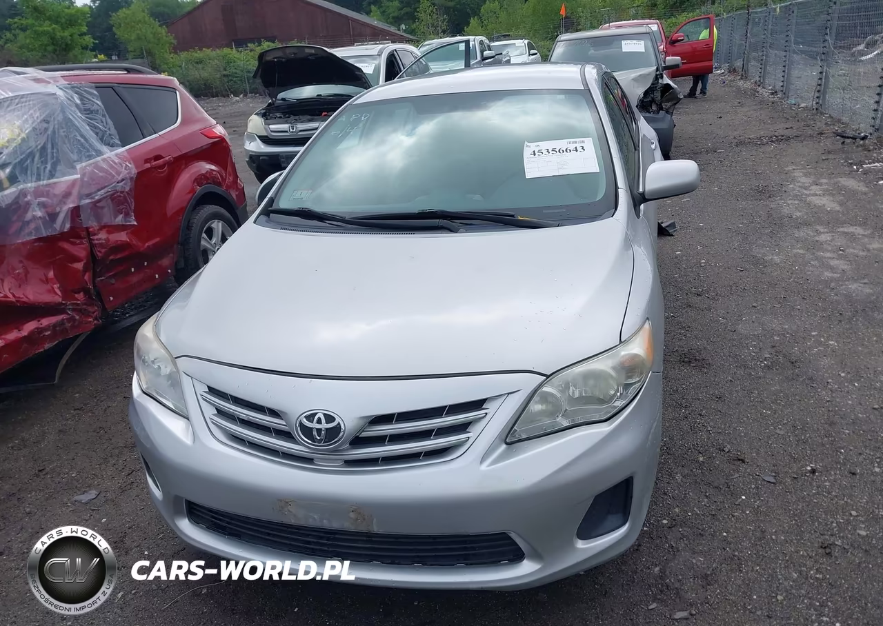 2013 Toyota Corolla Le VIN:2T1BU4EE8DC111013 - 12