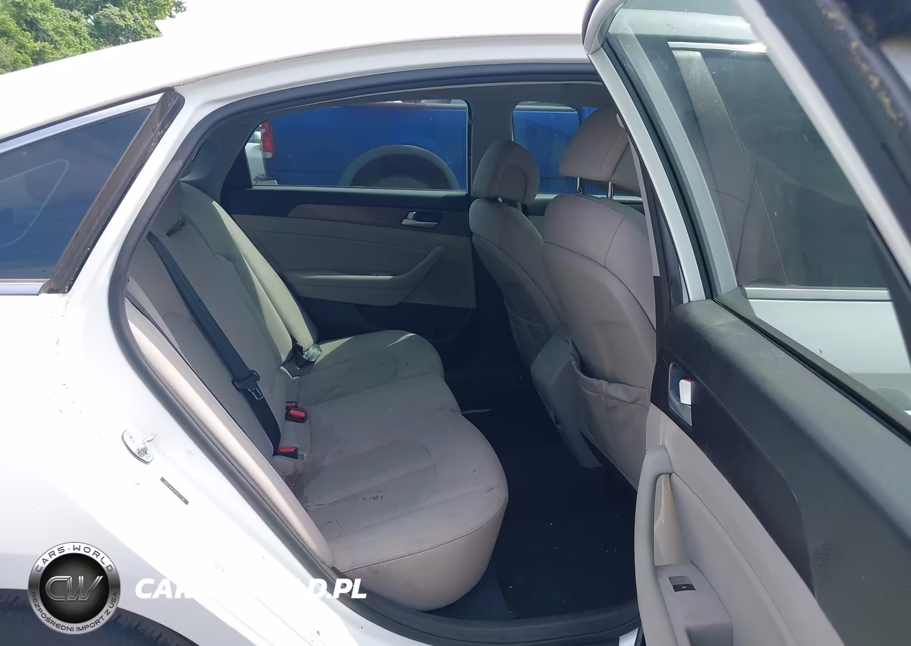 2015 Hyundai Sonata Sport VIN:5NPE34AF2FH077326 - 8