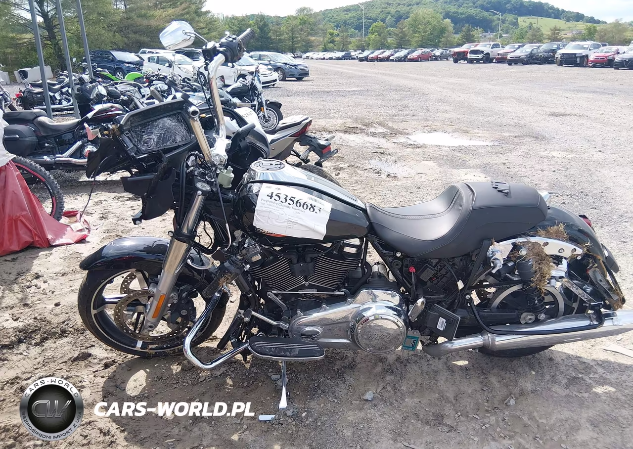 2025 Harley-Davidson Fltrx VIN:1HD1KH713SB629558 - 12