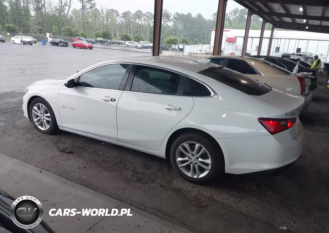2017 Chevrolet Malibu 1Lt VIN:1G1ZE5ST6HF138270 - 3