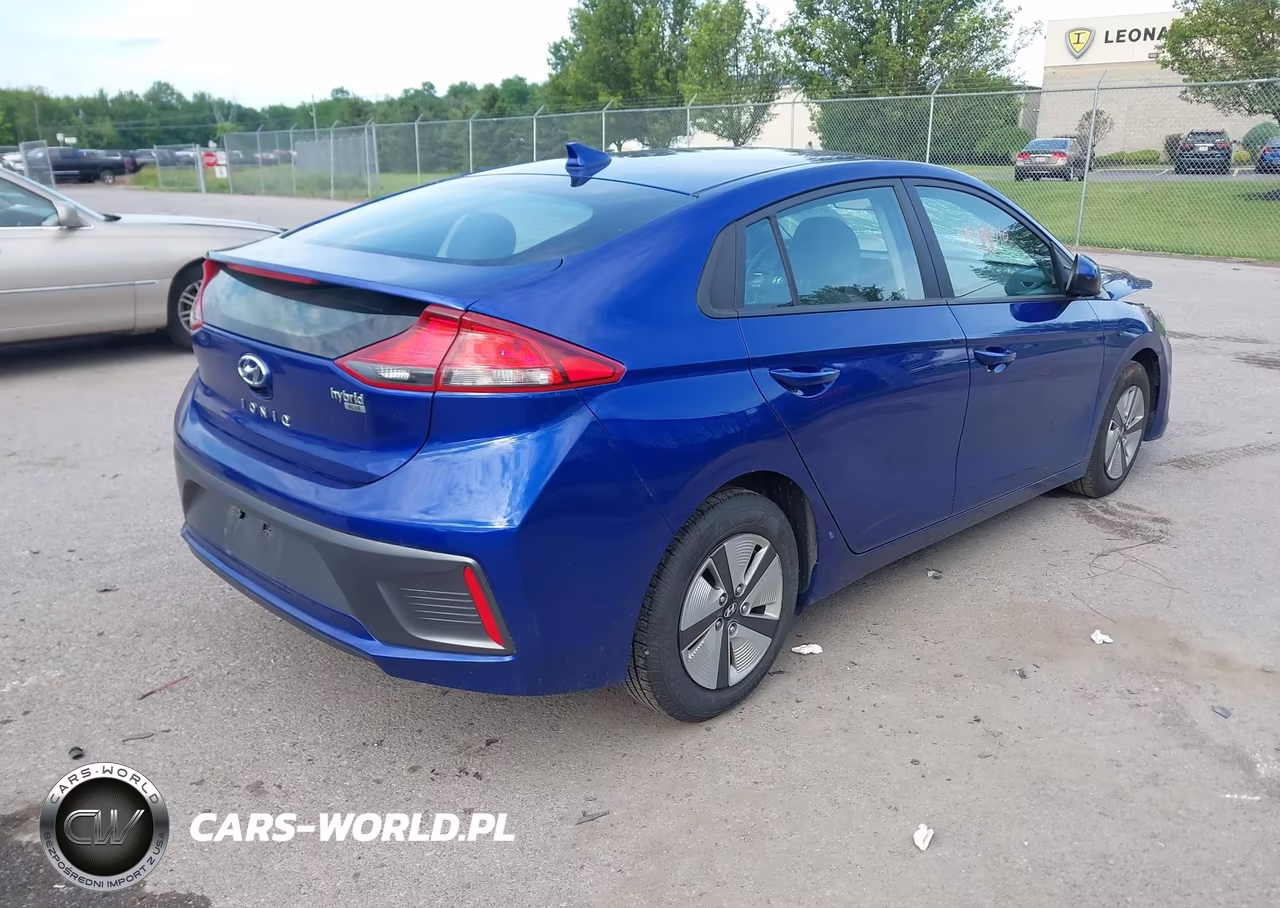 2022 Hyundai Ioniq Hybrid Blue VIN:KMHC65LC0NU275149 - 4