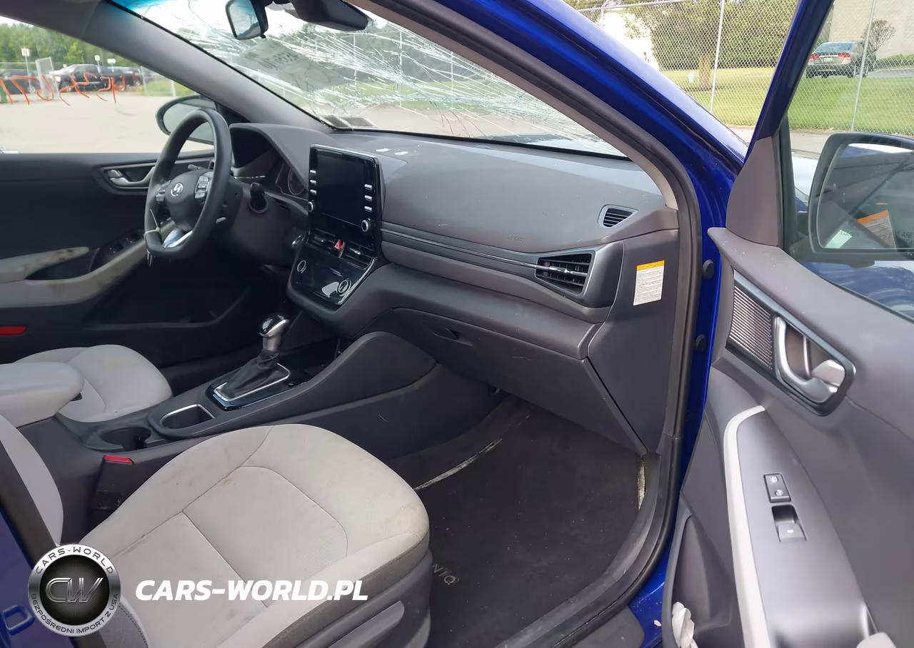 2022 Hyundai Ioniq Hybrid Blue VIN:KMHC65LC0NU275149 - 5