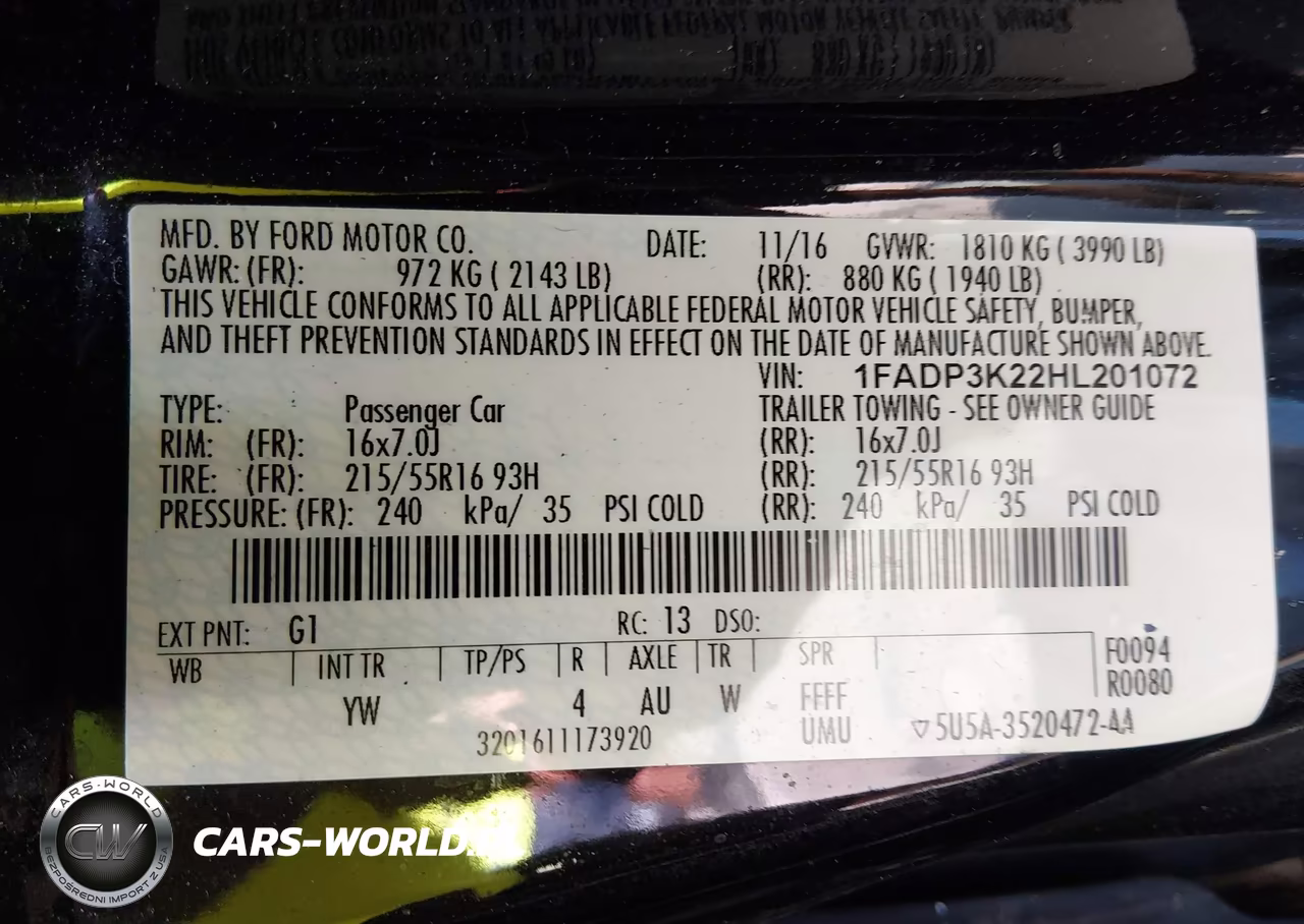 2017 Ford Focus Se VIN:1FADP3K22HL201072 - 9