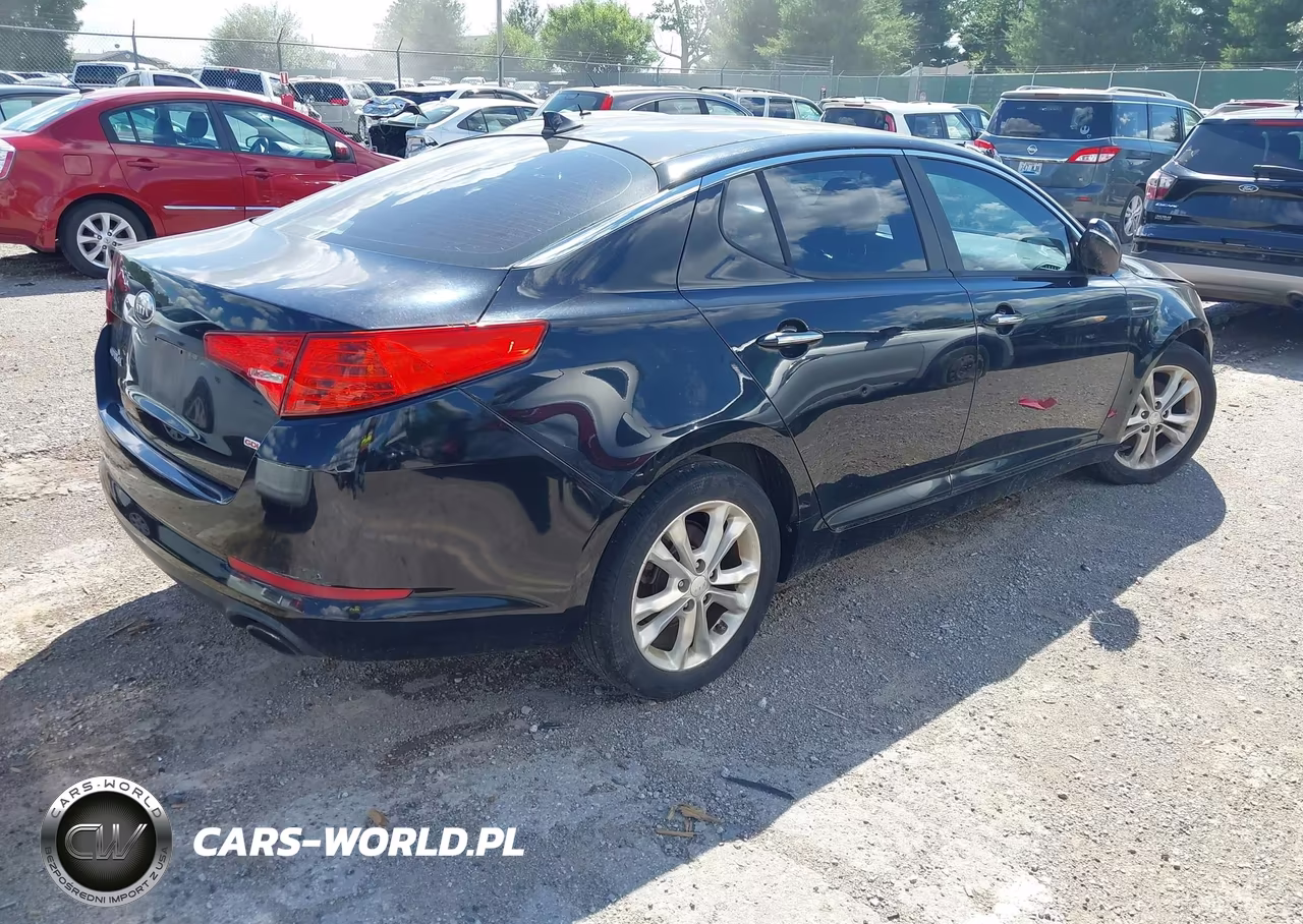 2013 Kia Optima Lx VIN:5XXGM4A79DG150490 - 4